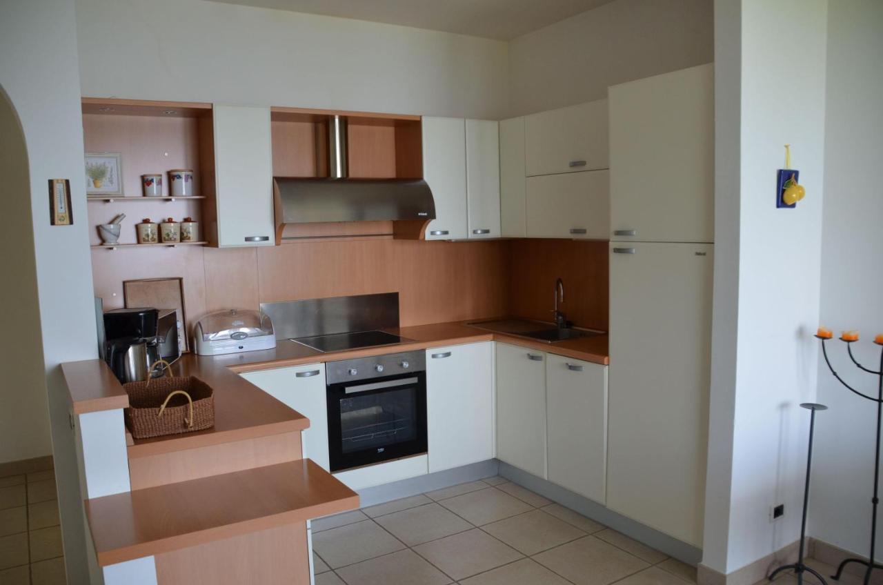 Ferienwohnung-Casa-Uta-Gardasee-Limone-Tremosine Exteriör bild