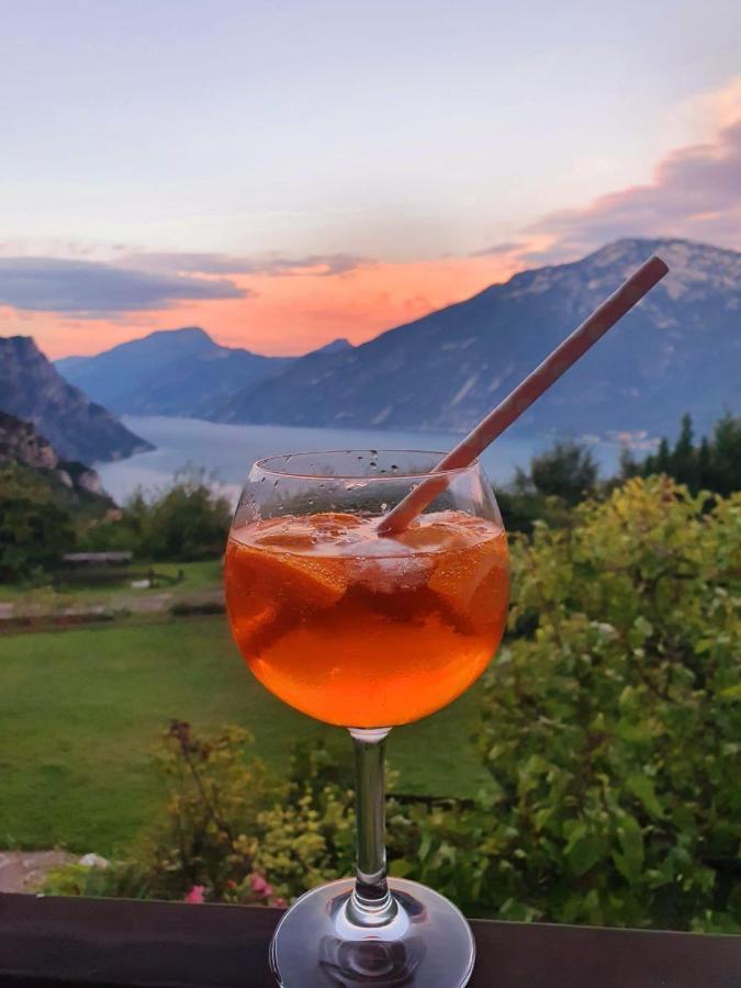 Ferienwohnung-Casa-Uta-Gardasee-Limone-Tremosine Exteriör bild
